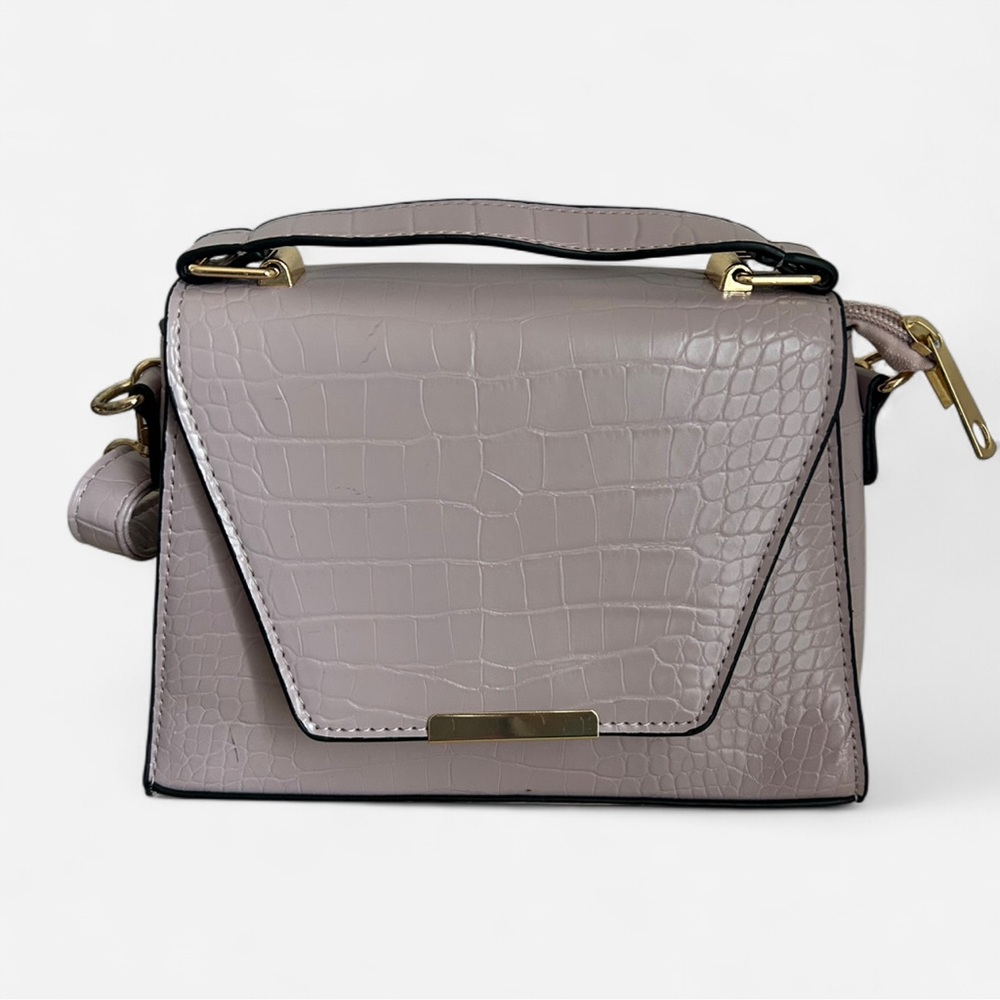 Elegant Pink Handbag With Adjustable Strap